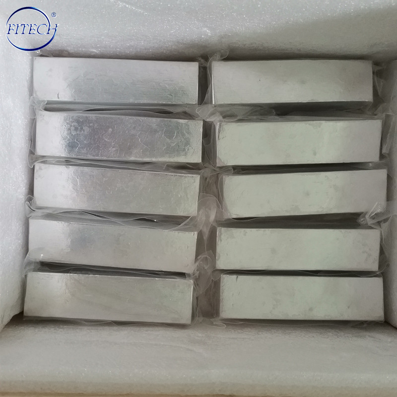 China Suppy Indium Metal Ingot para sa high-performance alloys